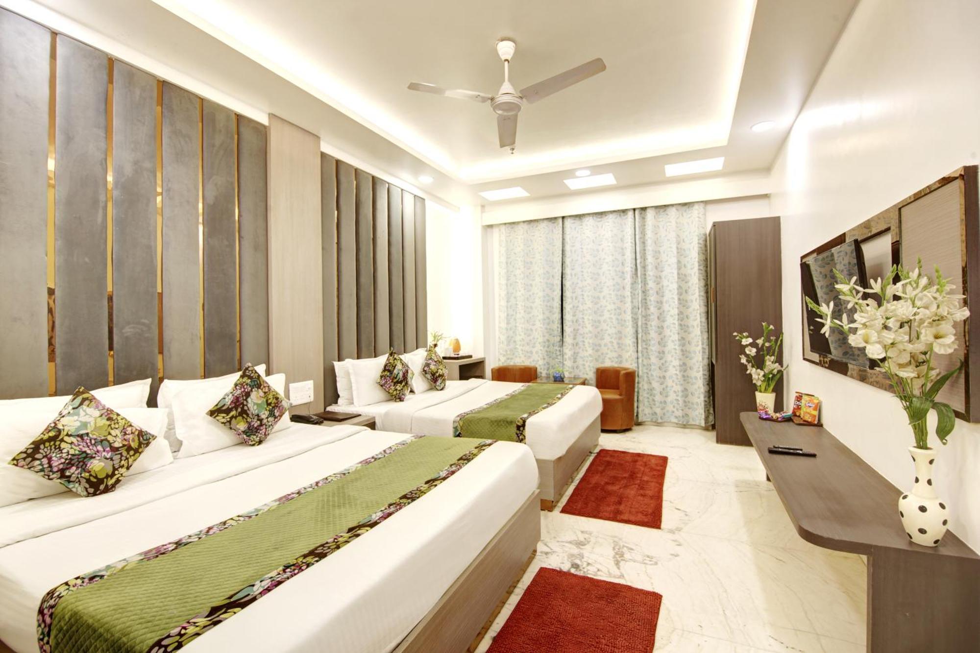 Hotel All Iz Well-By Haveliya Hotels- Traveller'S Choice Award Winner 2025 Нью-Дели Экстерьер фото
