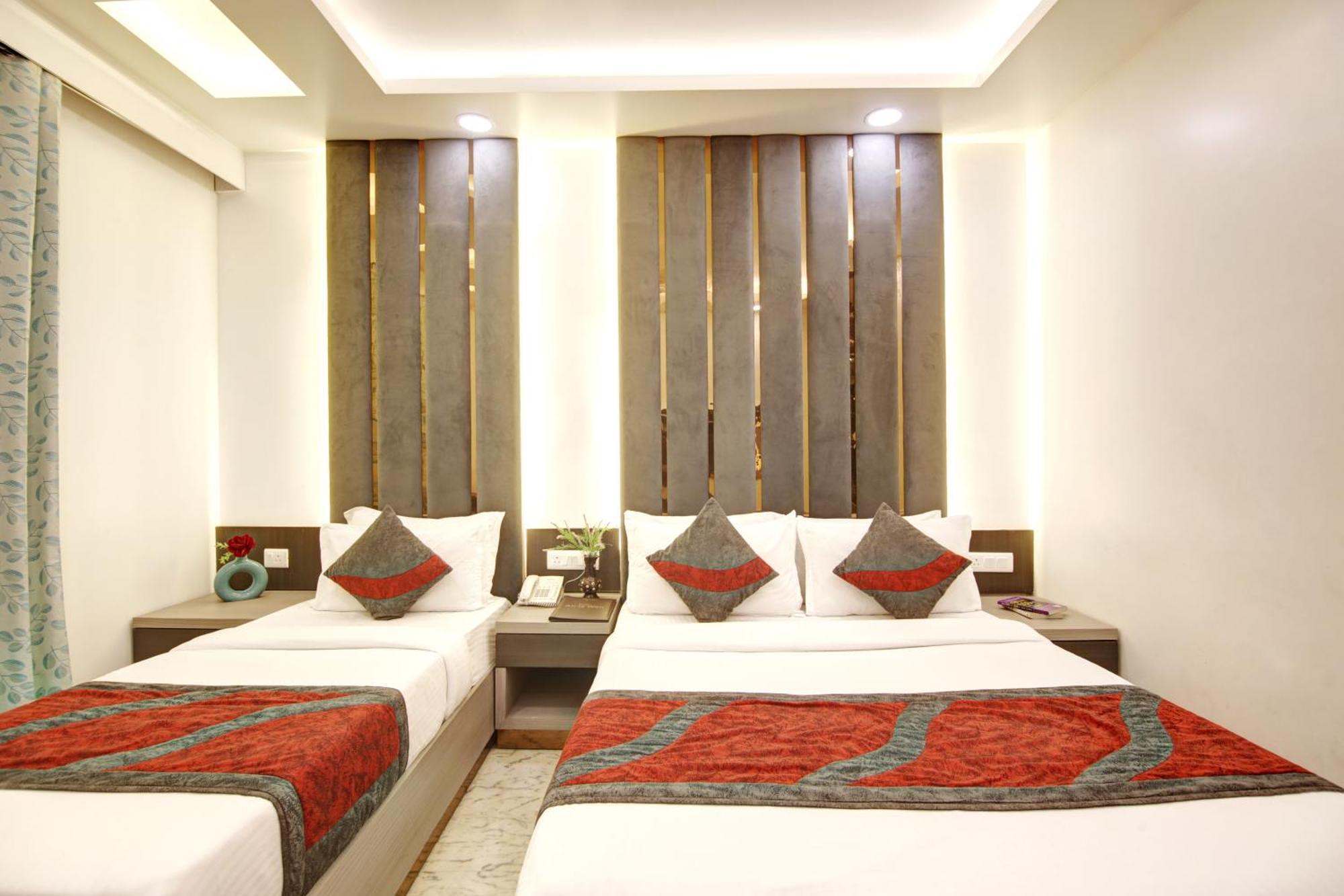 Hotel All Iz Well-By Haveliya Hotels- Traveller'S Choice Award Winner 2025 Нью-Дели Экстерьер фото