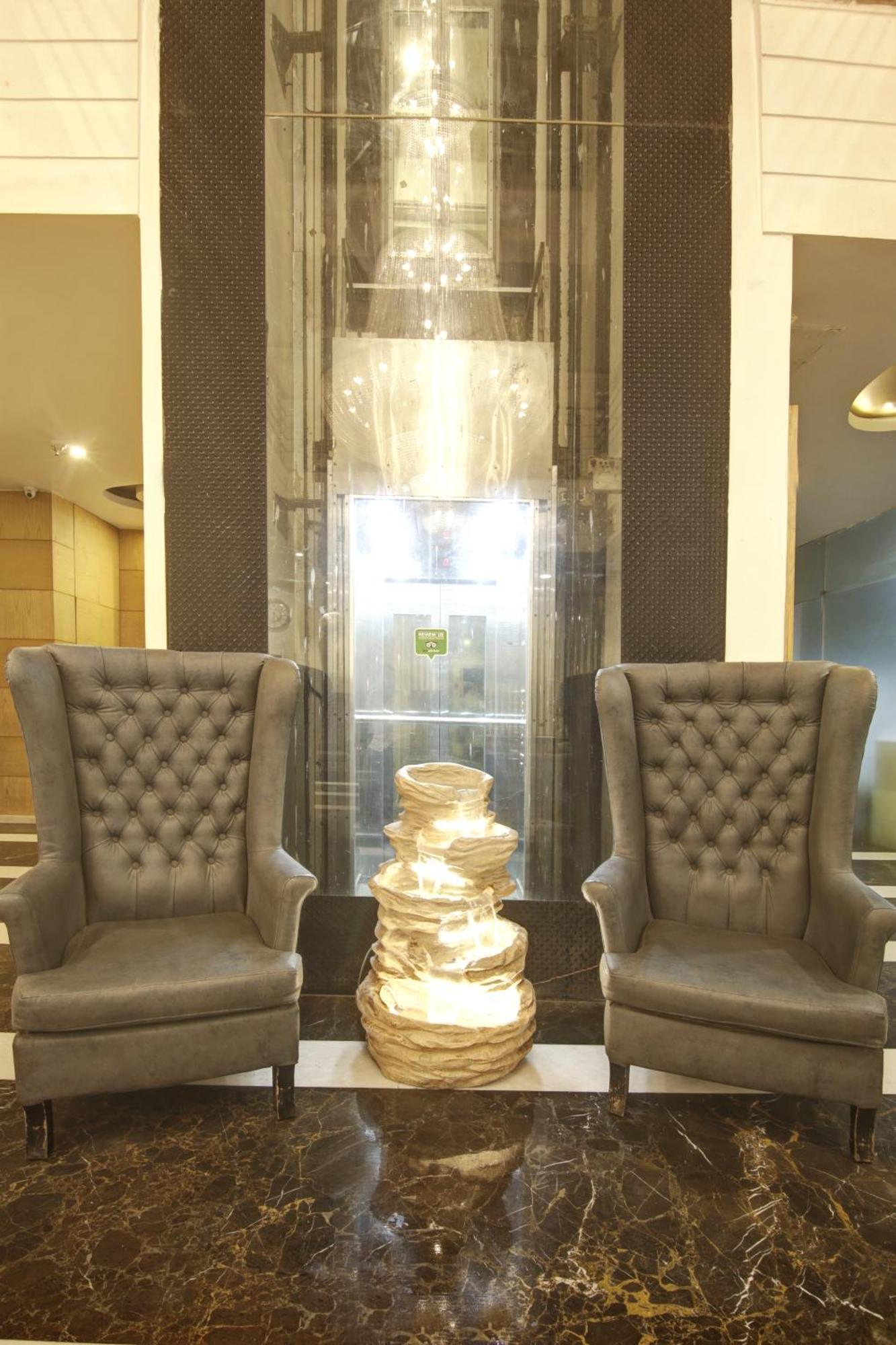 Hotel All Iz Well-By Haveliya Hotels- Traveller'S Choice Award Winner 2025 Нью-Дели Экстерьер фото